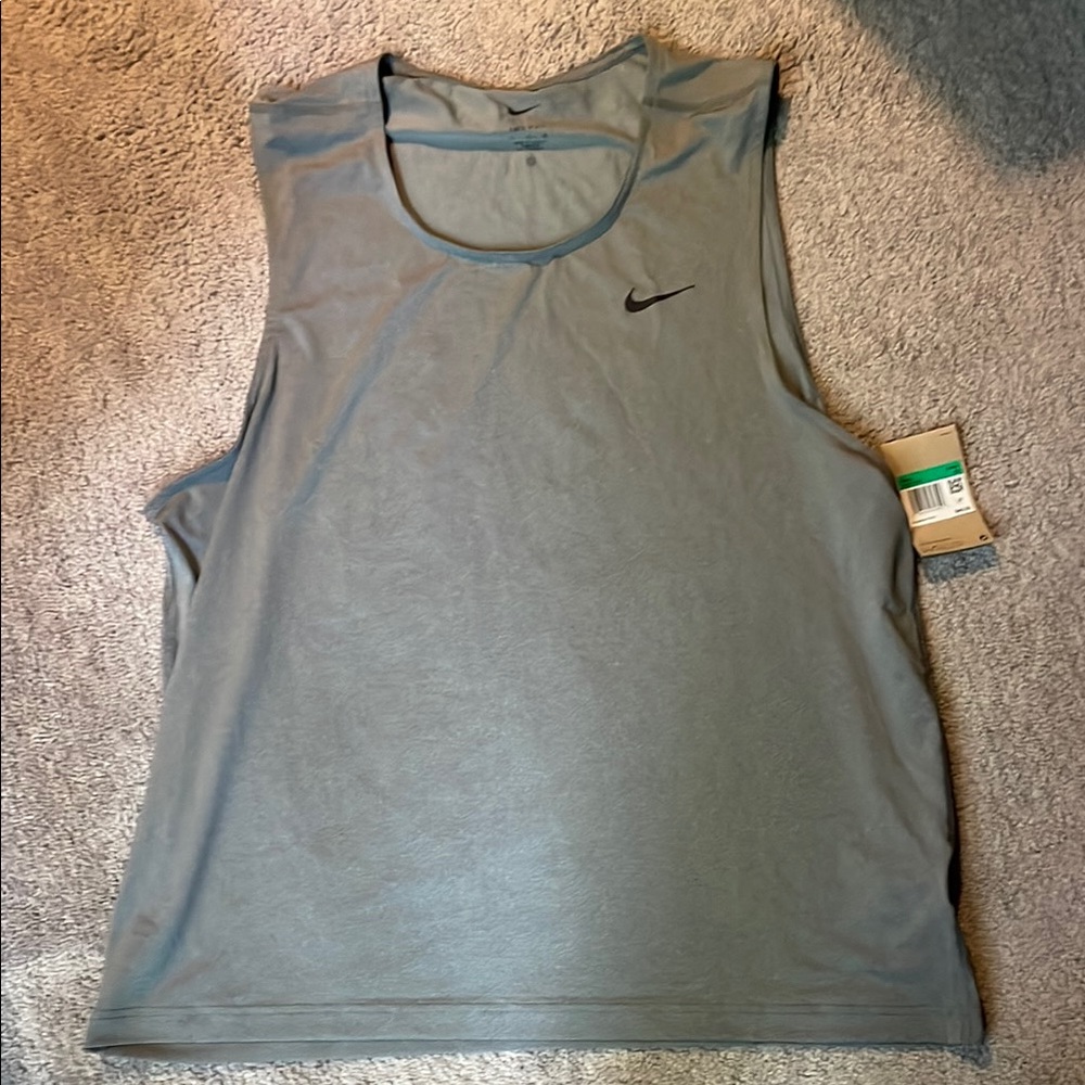 Men’s Nike tank